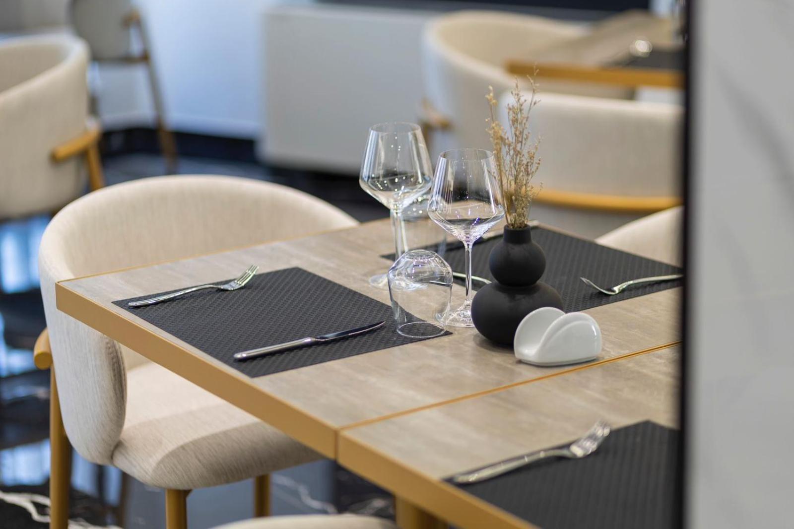 Destiny Hotel & Spa Yzberishti Kültér fotó