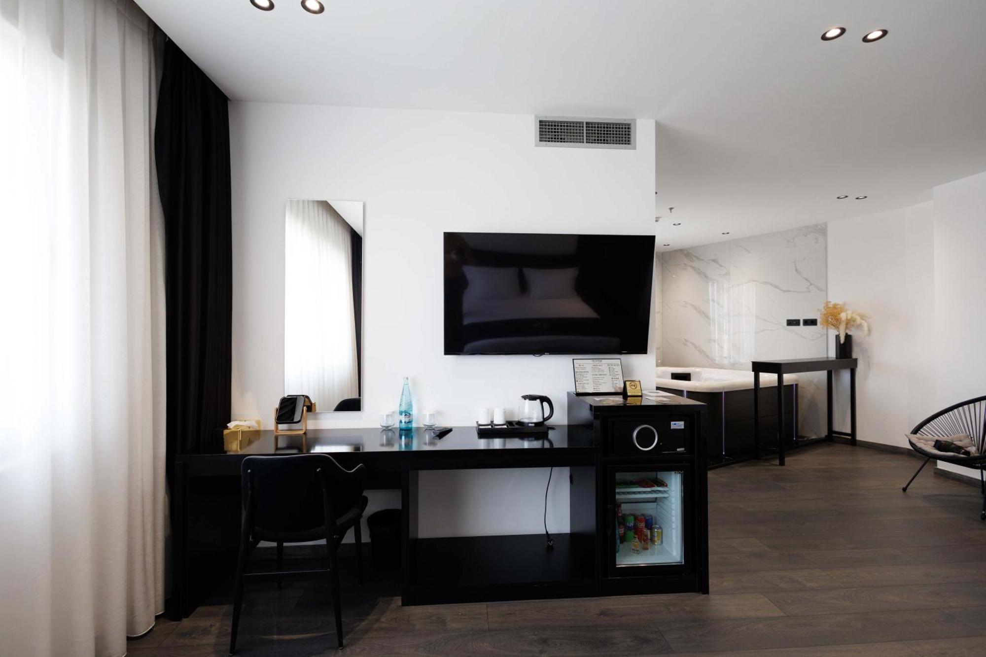 Destiny Hotel & Spa Yzberishti Kültér fotó